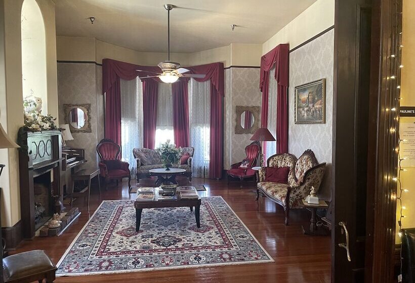Номер Стандарт, Grand Gables Inn Bed & Breakfast