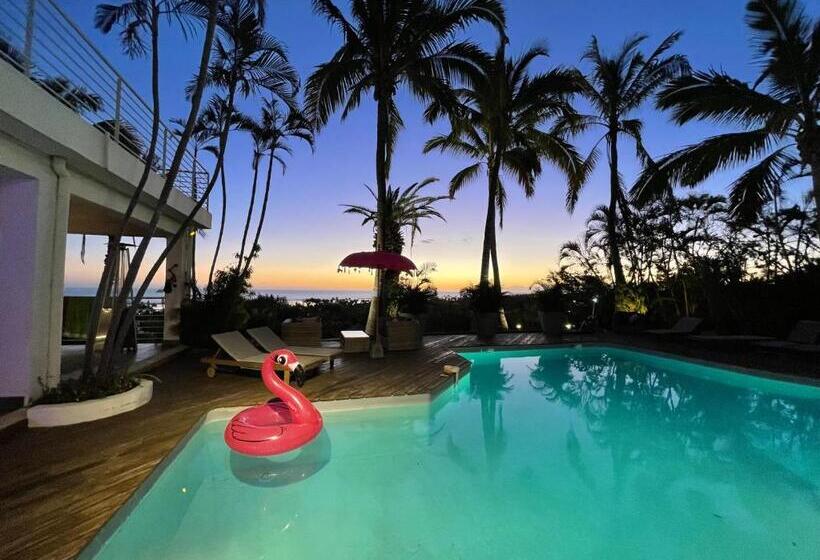 اتاق لوکس با چشمانداز دریا, Villa Prana