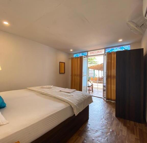 带海景的豪华间, Omkar Beach Bungalow