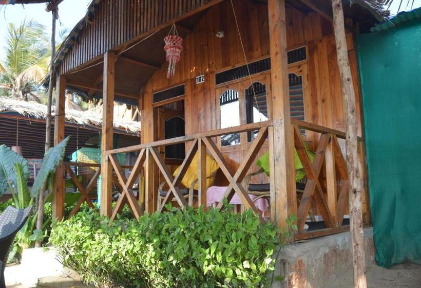 豪华海景房带阳台, Omkar Beach Bungalow