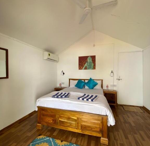 디럭스 룸 바다 전망, Omkar Beach Bungalow