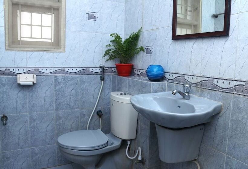 Pokój Deluxe, Happy Planet