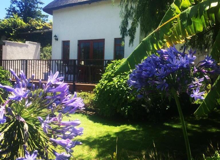 Хижина, Acara Guesthouse & Cottages