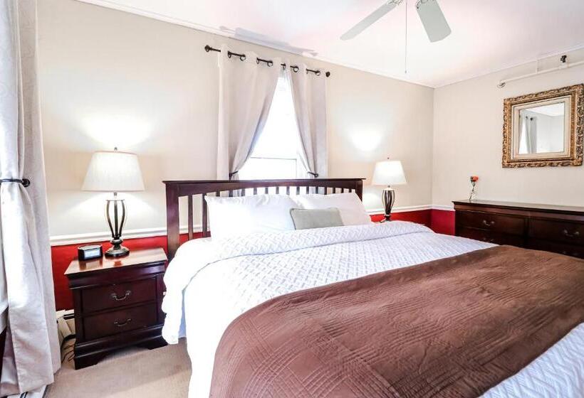 غرفة قياسية سرير كينج, The New London Inn