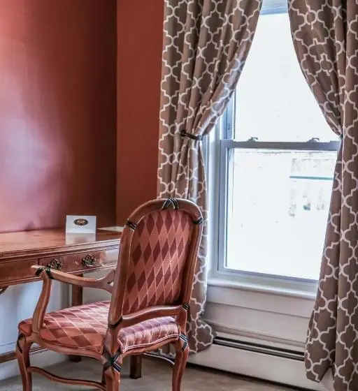 キングサイズベッドのスタンダードルーム, The New London Inn