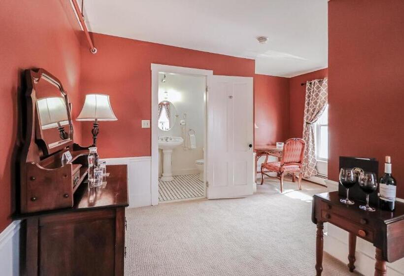 غرفة قياسية سرير كينج, The New London Inn