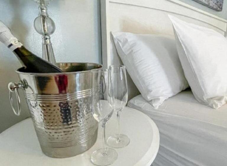 غرفة قياسية, The New London Inn