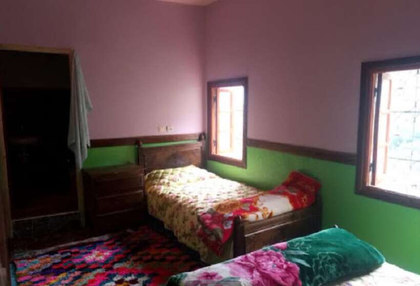 Quarto Triplo Estandar, Imlil Hostel