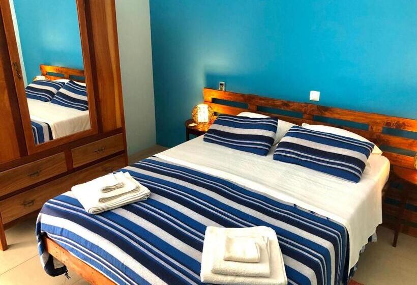 اتاق استاندارد با سرویس بهداشتی مشترک, Casa Santa Barbara Deluxe