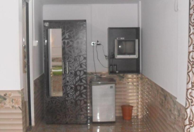 Tengerre Néző Deluxe Szoba, Leon Hide Out Guest House