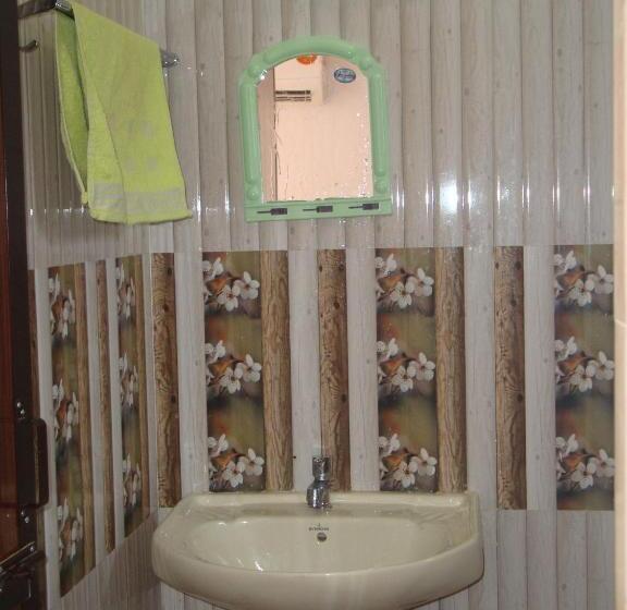 Tengerre Néző Deluxe Szoba, Leon Hide Out Guest House