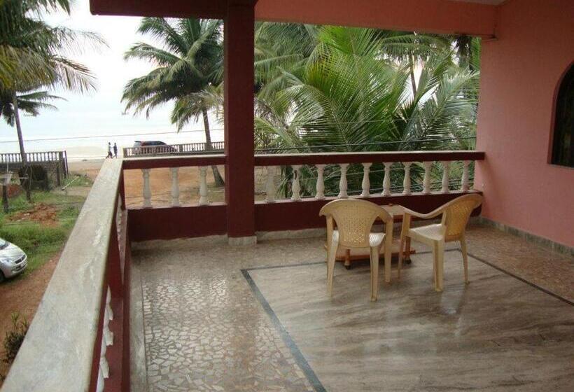 Habitació Deluxe Vista Mar amb Balconada, Leon Hide Out Guest House