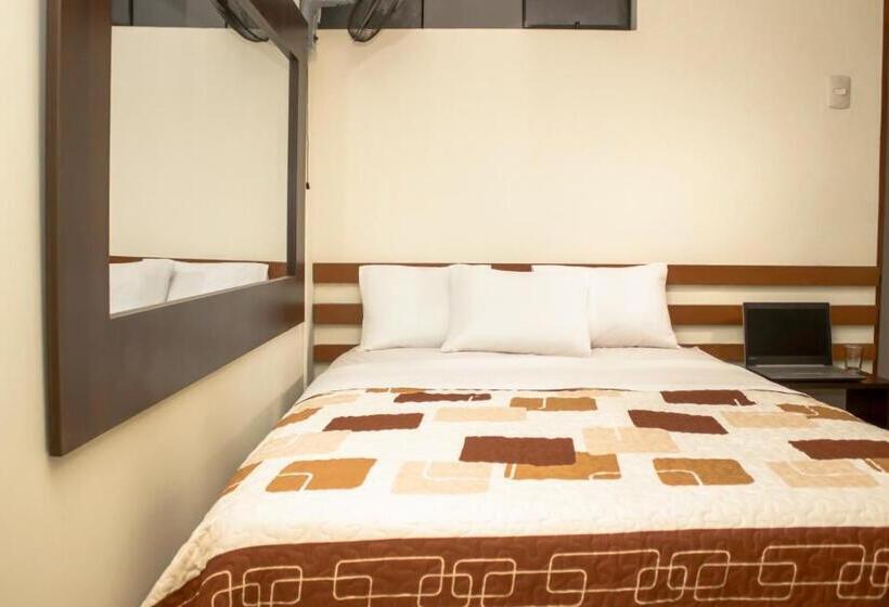 اتاق استاندارد یک نفره, Muchick