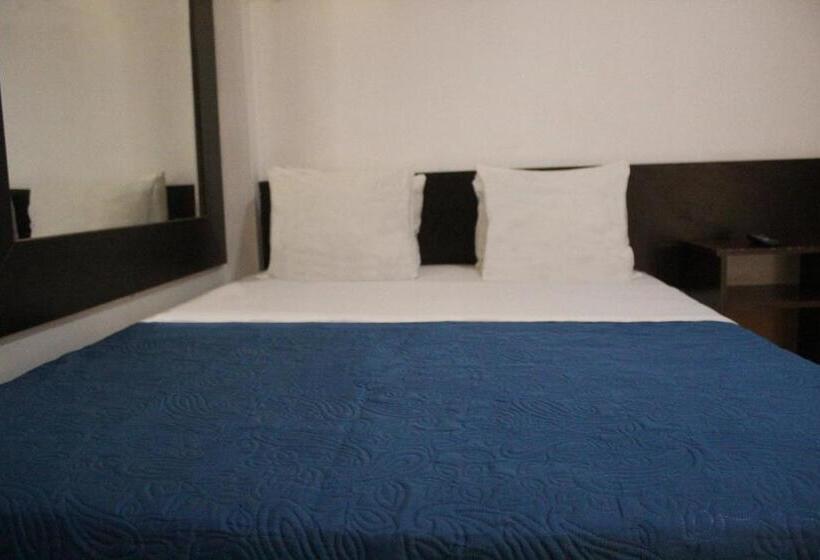 اتاق استاندارد, Muchick