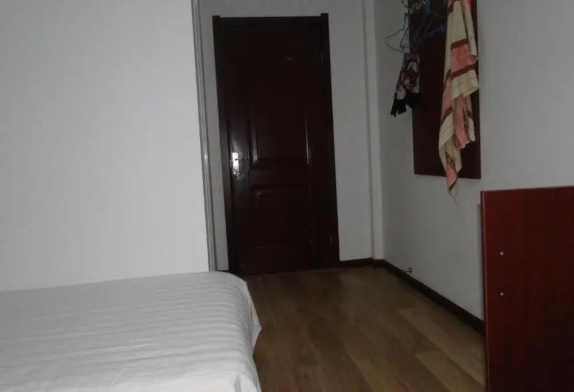 اتاق استاندارد یک نفره, Easy Sleep Guesthouse