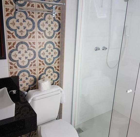 غرفة قياسية رباعية, Pousada Princesa