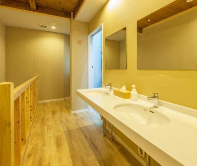 패밀리 룸, Cup Of Tea