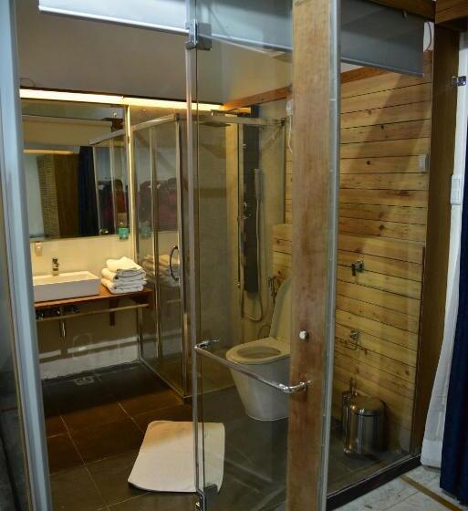 스탠다드 룸 산 전망, Deodar Homestay