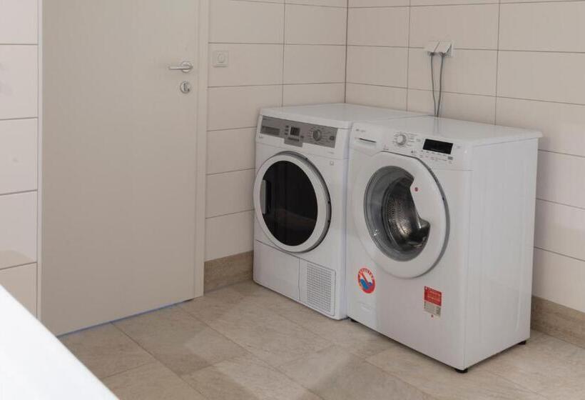 1ベッドルームアパートメント, Wn Rooms