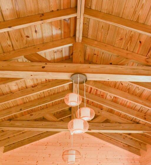 بانگلوی سوپریور, 翠谷山莊cui Gu Villiage