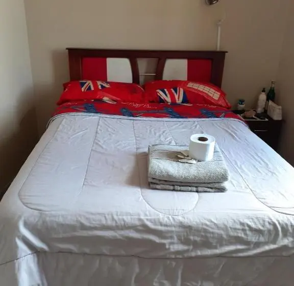 اتاق استاندارد, Hostal Mediodia
