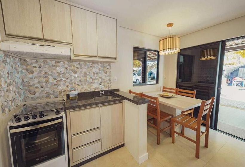 Apartamento 1 Dormitório, Parador Tropical