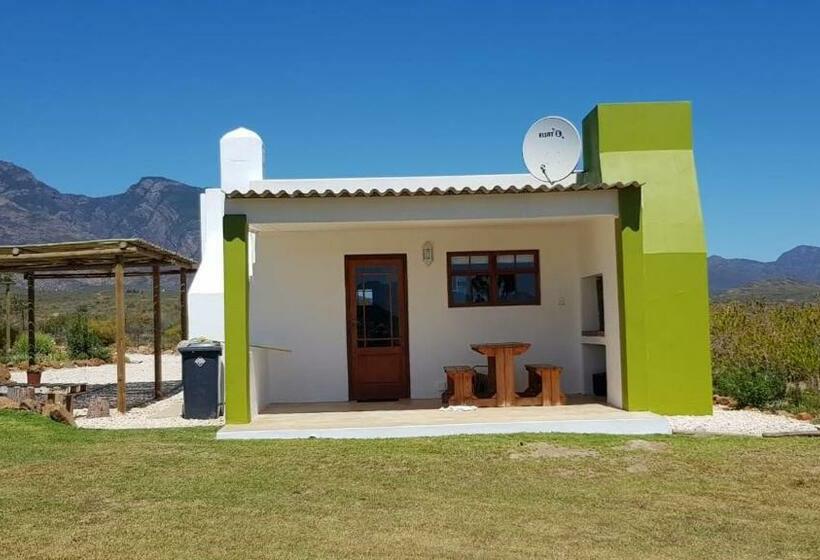 غرفة قياسية, Windfall Wine Farm