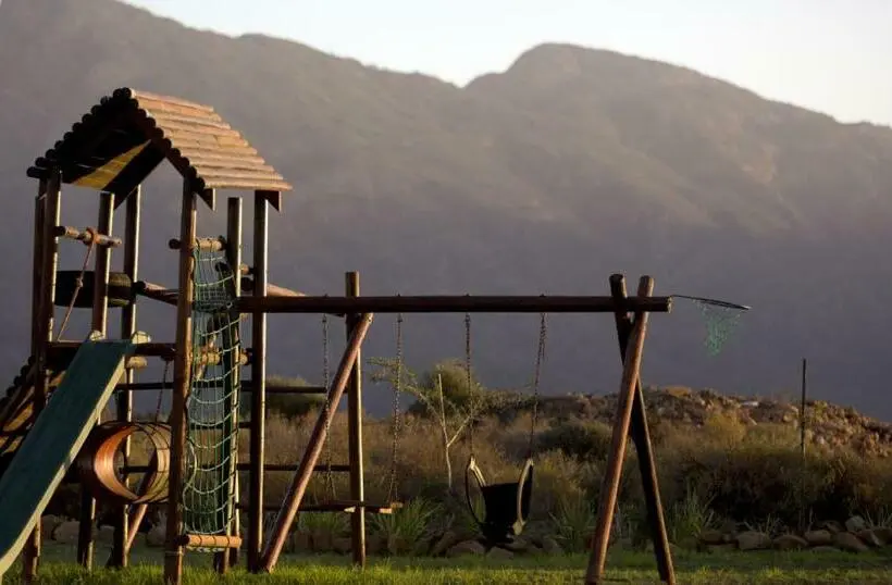 デラックスルーム, Windfall Wine Farm