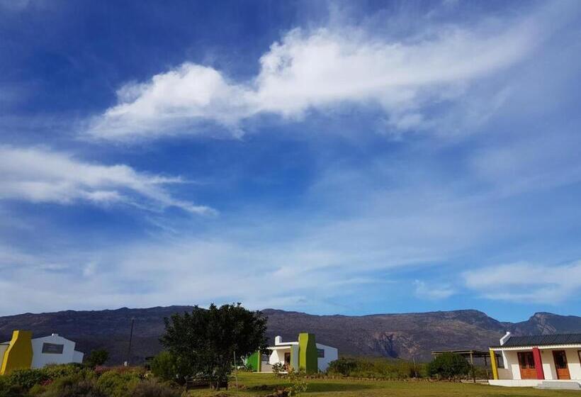 غرفة عائلية, Windfall Wine Farm