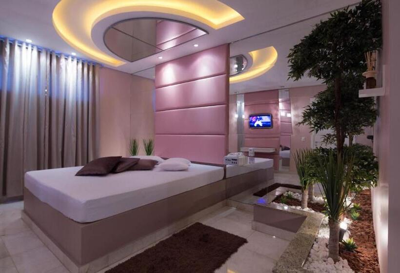 סוויטה דלוקס, Motel Paradiso Soledade