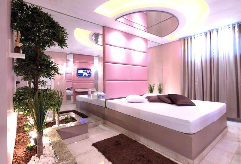 סוויטה דלוקס, Motel Paradiso Soledade