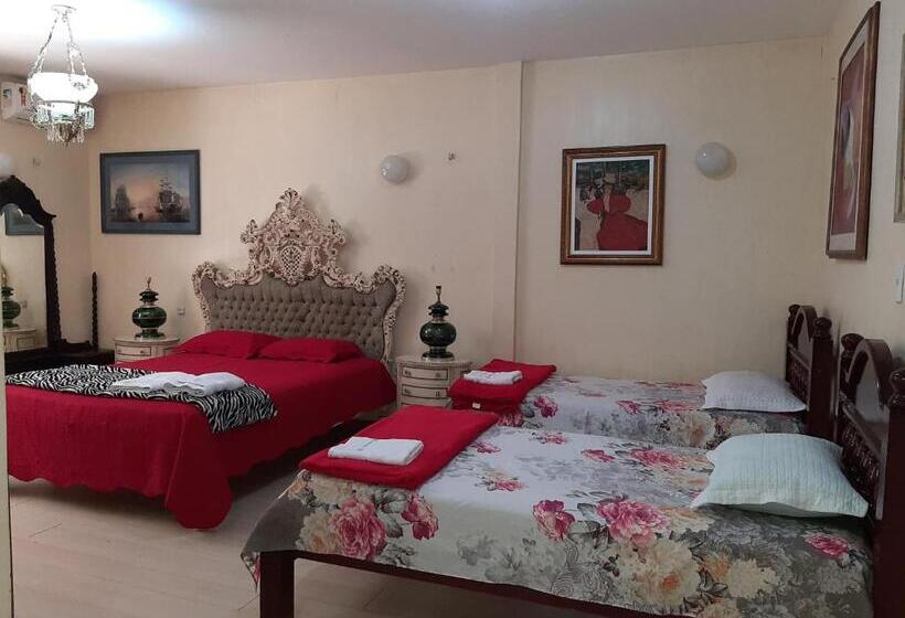 Habitación Cuádruple Estándar, Pousada E Museu Jk