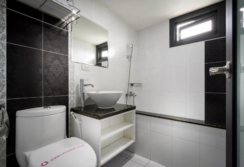 اتاق کلاس بیزنس, Jung Zaw Bussiness