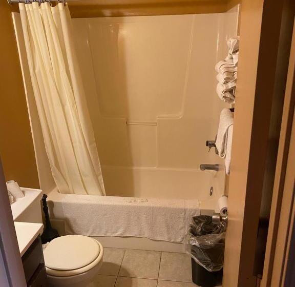 اتاق لوکس, Hoosier Travel Lodge