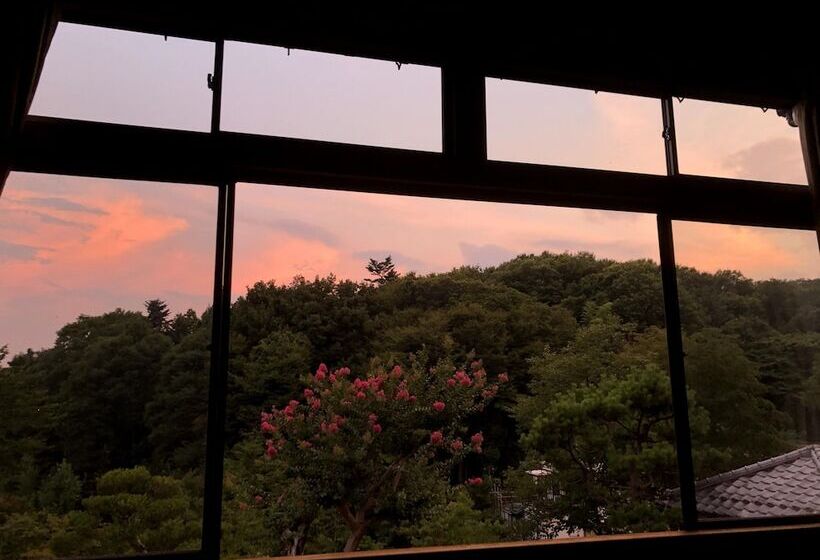 جناح مطلّ علي الحديقة, Kougetsu Sanso    Moon Villa In Tokyo