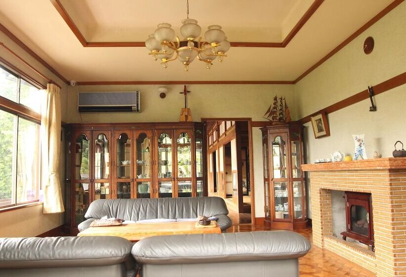 جناح مطلّ علي الحديقة, Kougetsu Sanso    Moon Villa In Tokyo