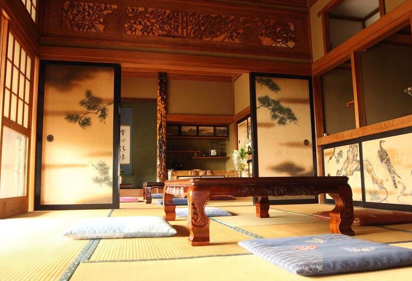 جناح مطلّ علي الحديقة, Kougetsu Sanso    Moon Villa In Tokyo