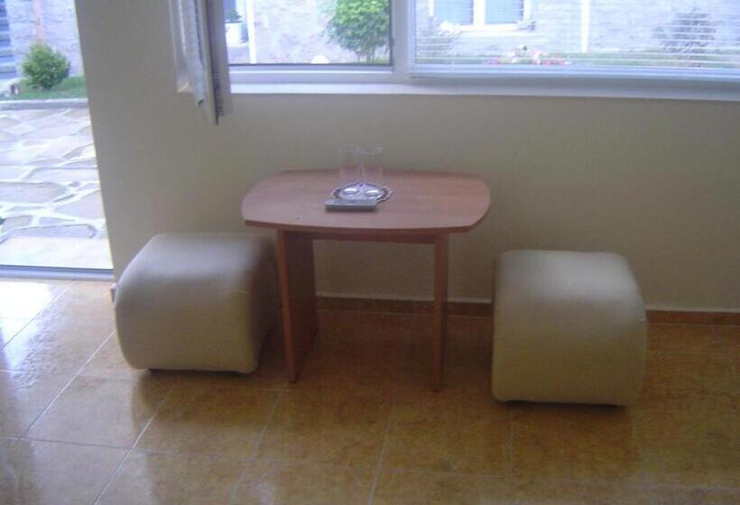 اتاق استاندارد, Guest House Dimovi