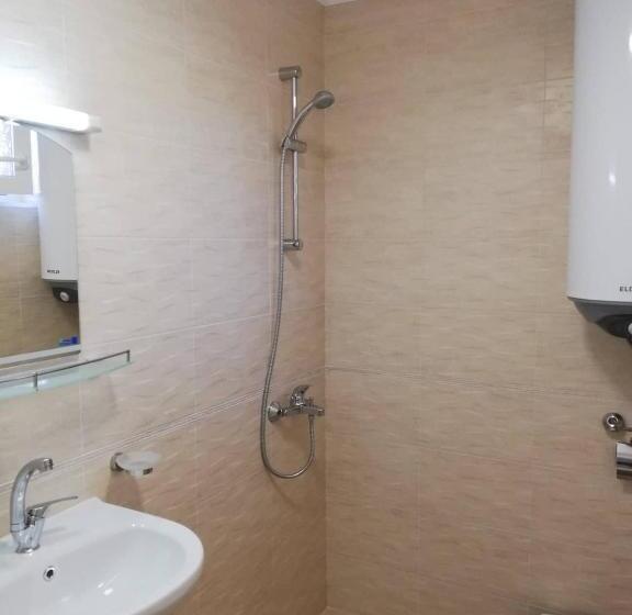آپارتمان 1 خوابه با بالکن, Guest House Dimovi