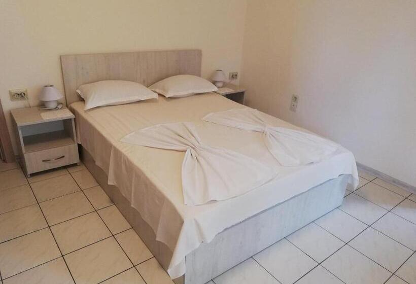 آپارتمان 1 خوابه با بالکن, Guest House Dimovi