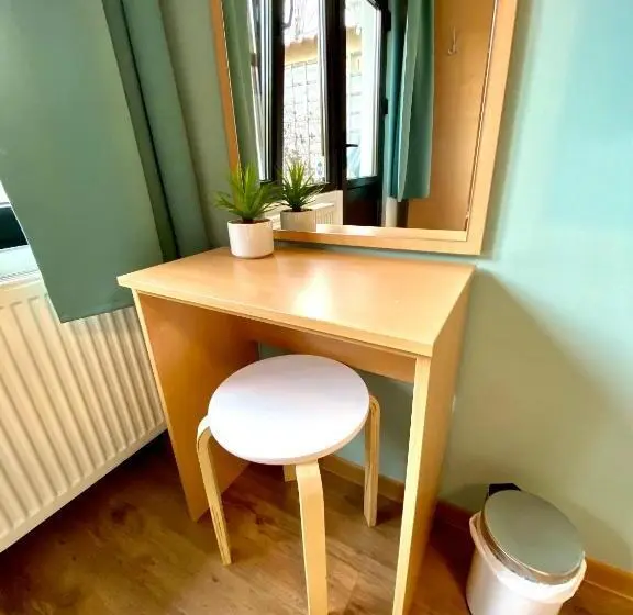 スタンダードルーム, Cristi S Rooms   Pensiune