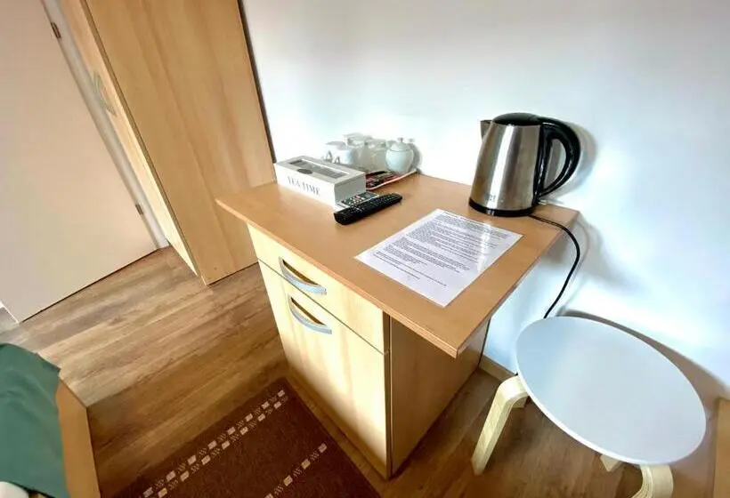 スタンダードルーム, Cristi S Rooms   Pensiune