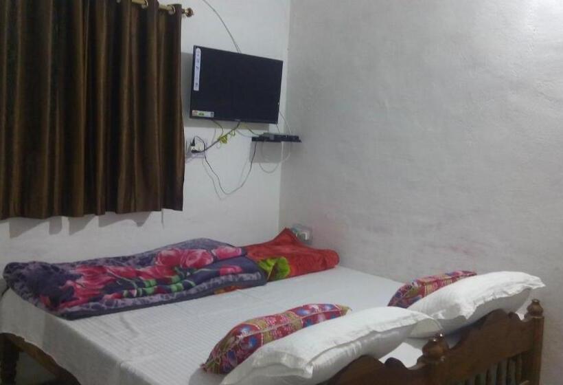 اتاق اکونومی, Happy Homestay