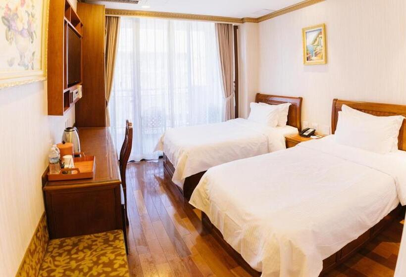 스탠다드 발코니 룸, The Allen