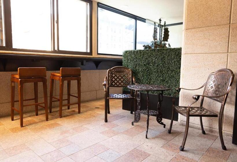 장애인을 위한 킹사이즈 침대 스탠다드 룸, The Allen