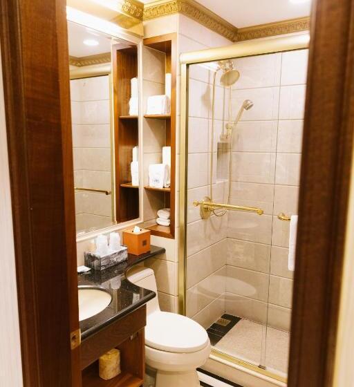 장애인을 위한 킹사이즈 침대 스탠다드 룸, The Allen