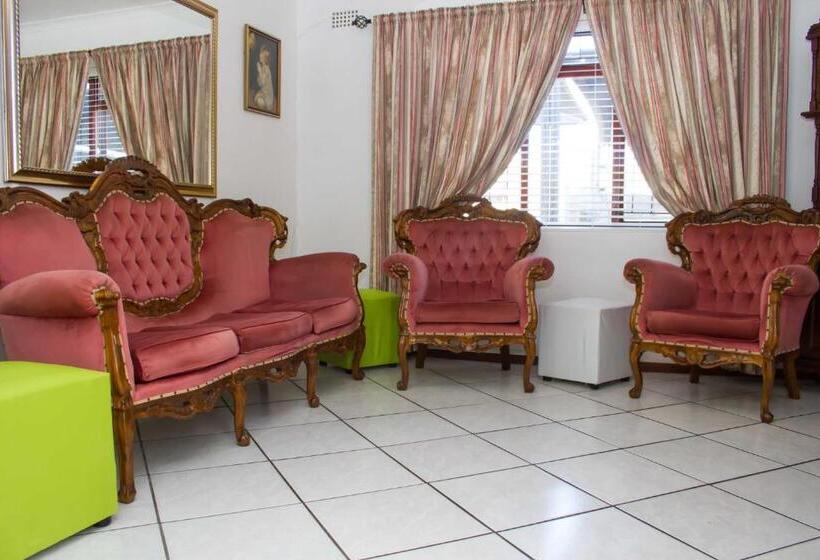 דירת שלושה חדרים, De Helling Self Catering