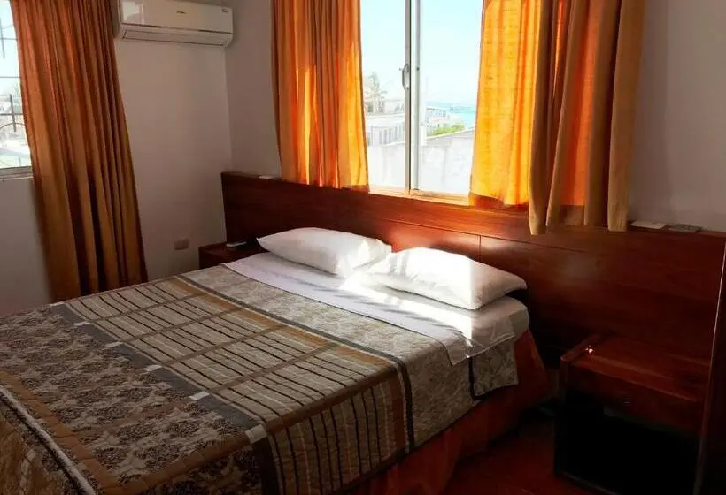 اتاق استاندارد سه نفره, Hostal Muyuyo
