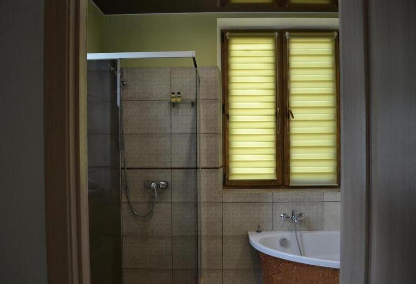 آپارتمان 1 خوابه با بالکن, Romantic Guest House