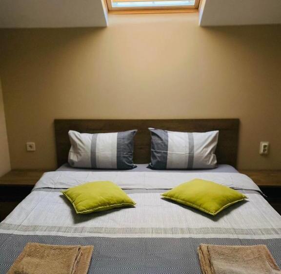 Superior Appartement met 1 Slaapkamer, Sofia Family House   Free Parking